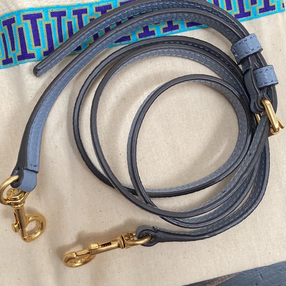 Tory Burch Bags Tory Burch Perry Bombe Double Zip Camera Crossbody